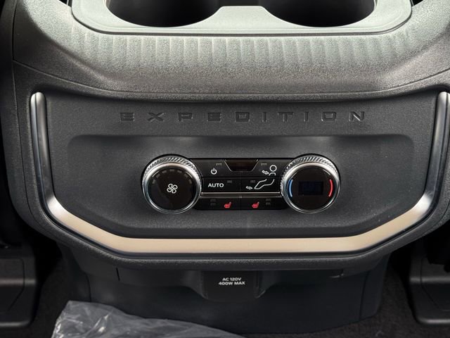 New 2025 Ford Expedition Max Platinum w/ Driver's Package image 29