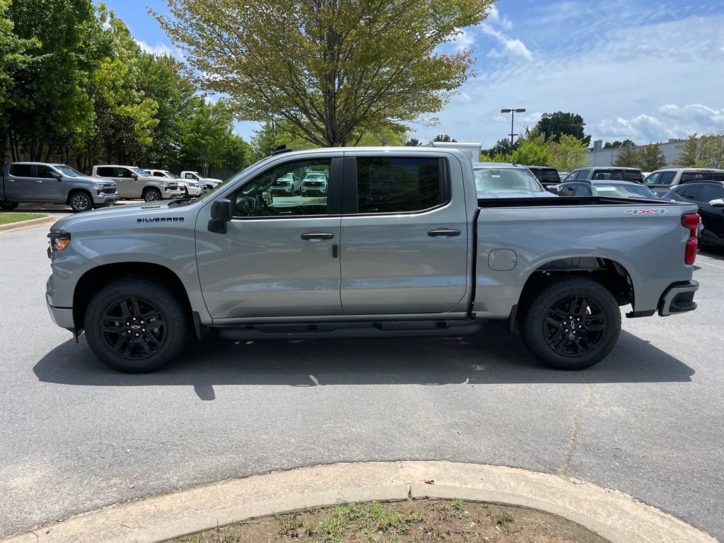 New 2026 Chevrolet Silverado 1500 Custom w/ Turbomax Blackout Package AWD/4WD image 4
