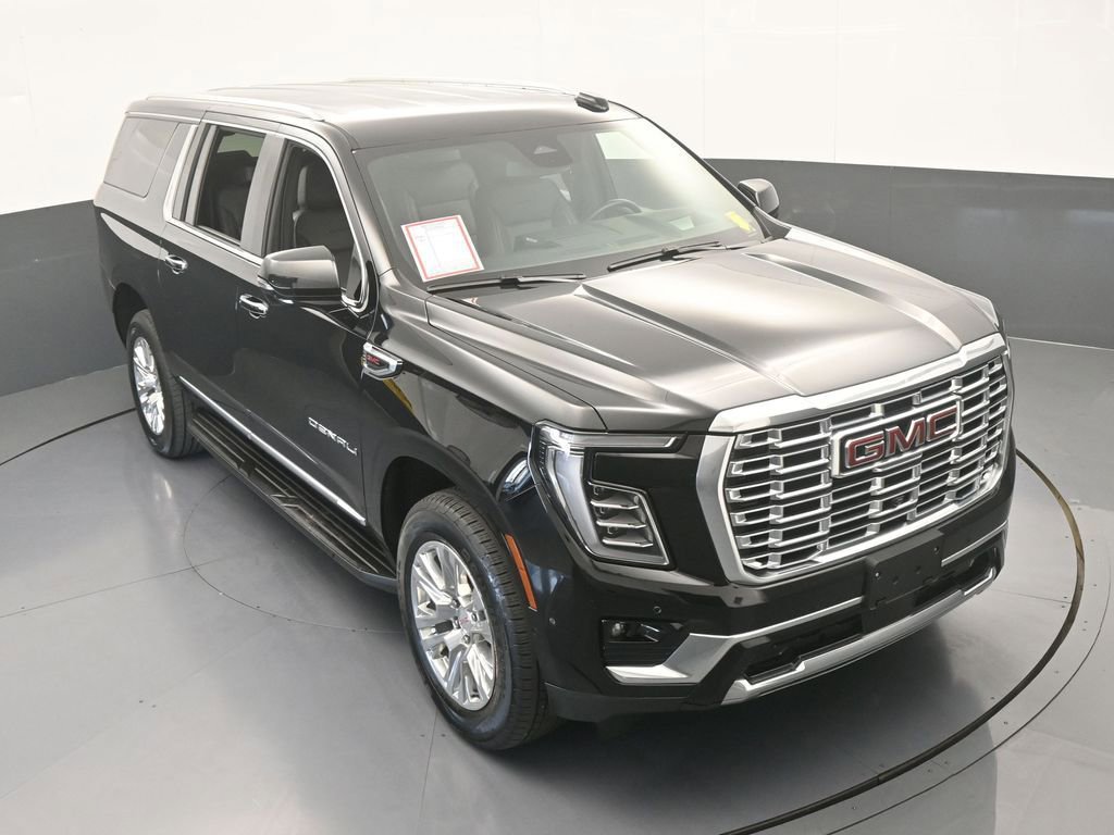 Used 2025 GMC Yukon XL Denali AWD/4WD image 65