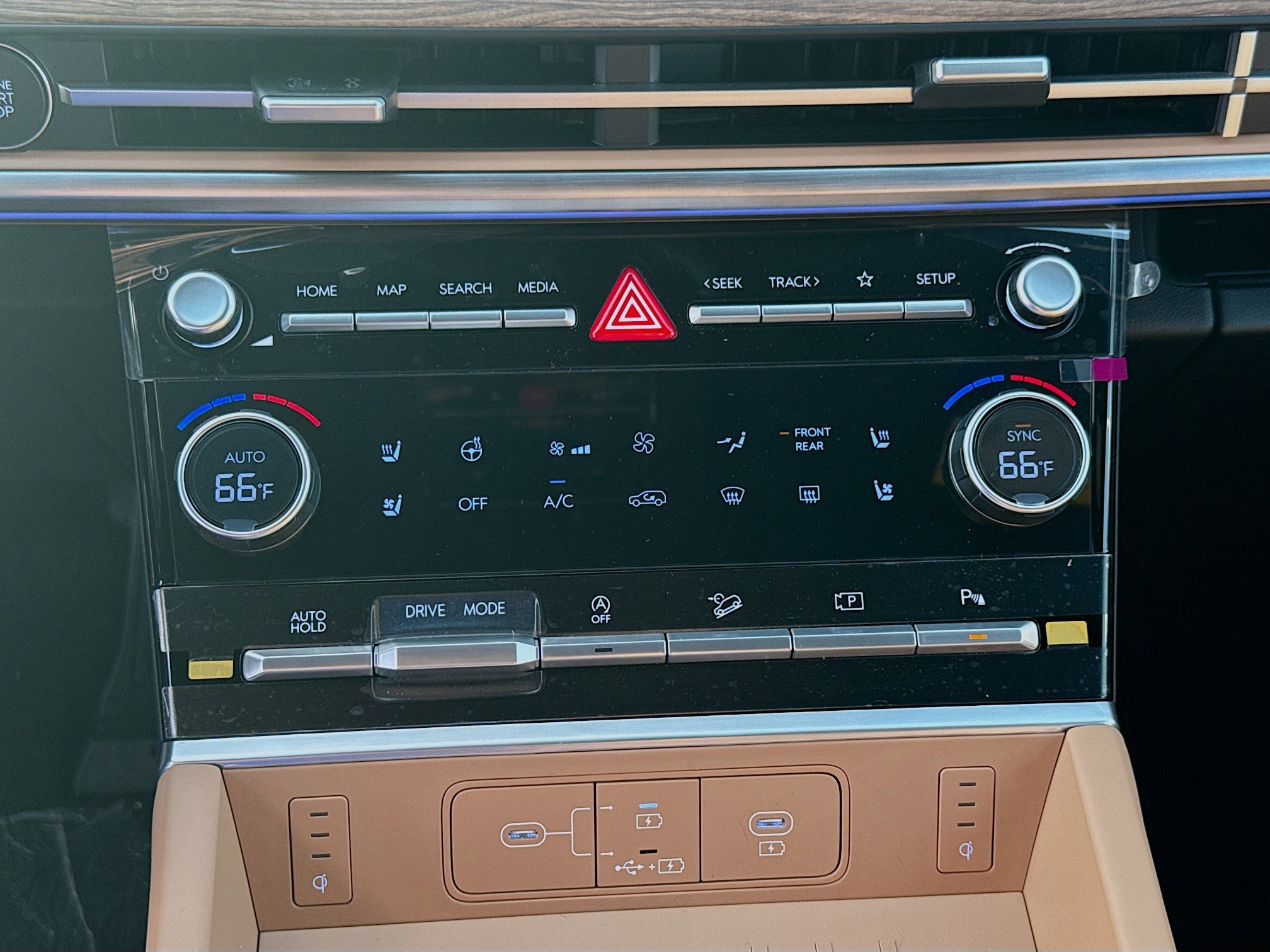 New 2026 Hyundai Santa Fe Calligraphy image 13