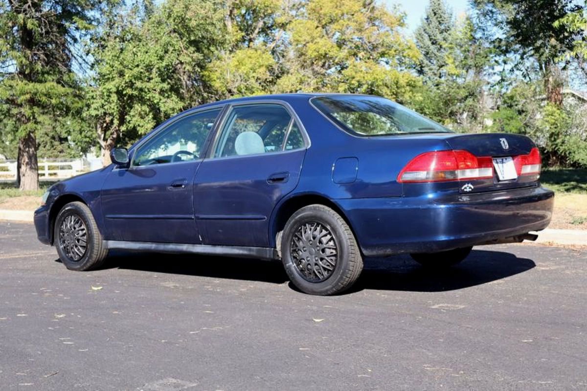 Used 2001 Honda Accord LX image 7