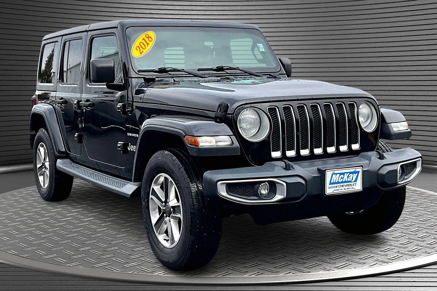 Used 2018 Jeep Wrangler Unlimited Sahara w/ Cold Weather Group AWD/4WD image 1