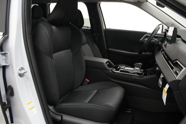 New 2026 Mitsubishi Outlander ES image 19