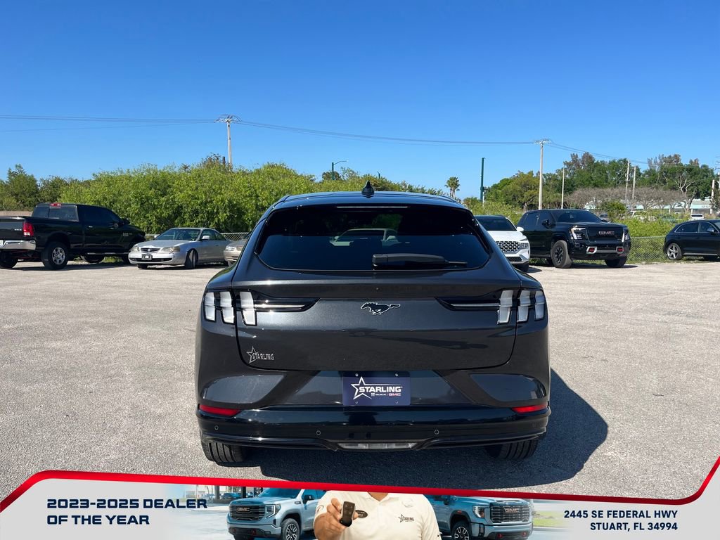Used 2022 Ford Mustang Mach-E Premium image 6