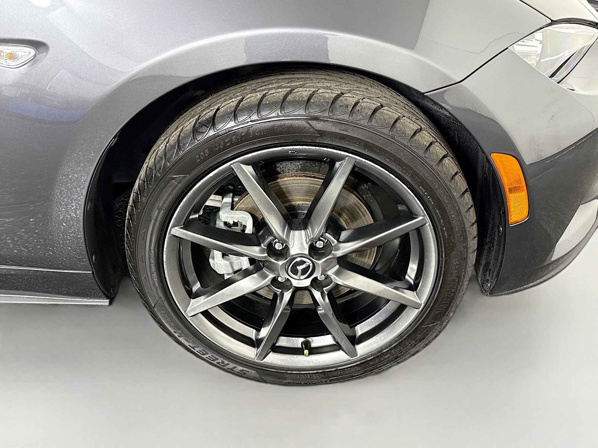 Used 2017 MAZDA MX-5 Miata RF Grand Touring image 27