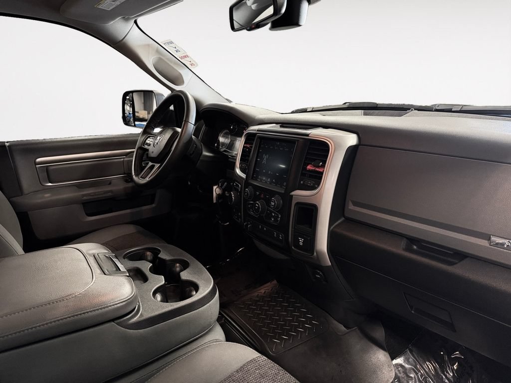 Used 2018 RAM 1500 Big Horn AWD/4WD image 9