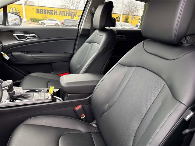 New 2026 Kia Sportage EX image 13