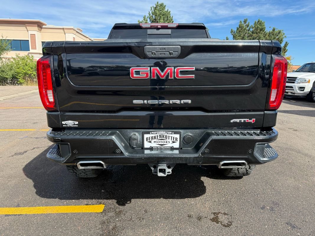 Used 2019 GMC Sierra 1500 AT4 w/ AT4 Premium Package image 3