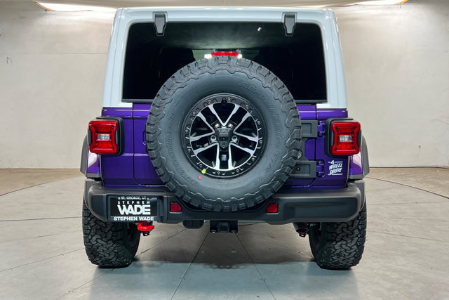 New 2026 Jeep Wrangler Unlimited Rubicon w/ Whitecap Package AWD/4WD image 4
