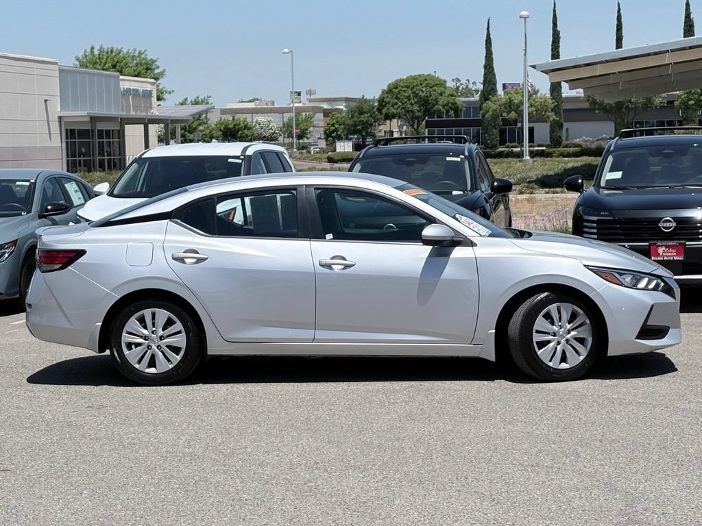 Used 2022 Nissan Sentra S FWD image 4