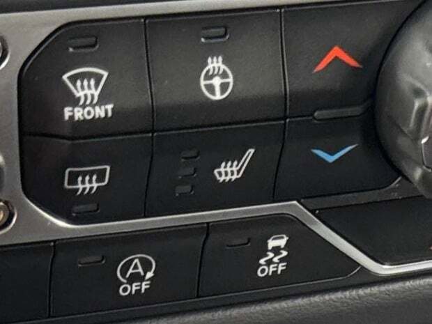 New 2025 Jeep Wrangler Rubicon image 32