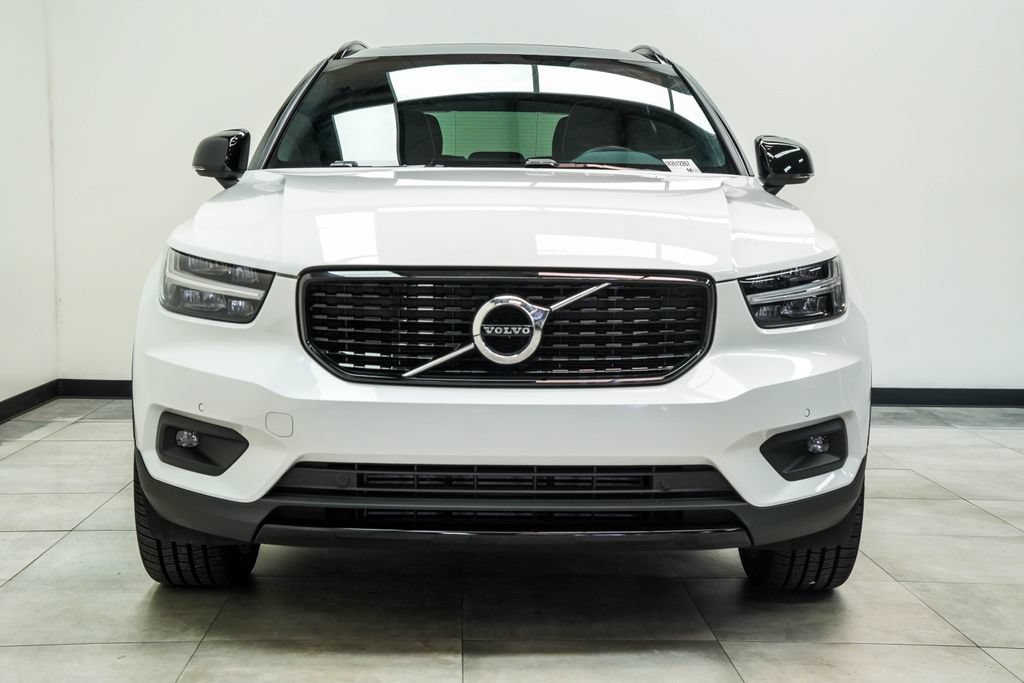 Used 2021 Volvo XC40 T5 R-Design w/ Protection Package Premier AWD/4WD image 6