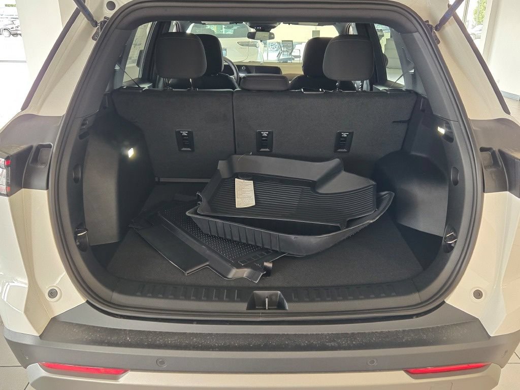 New 2026 Chevrolet Equinox LT FWD image 13
