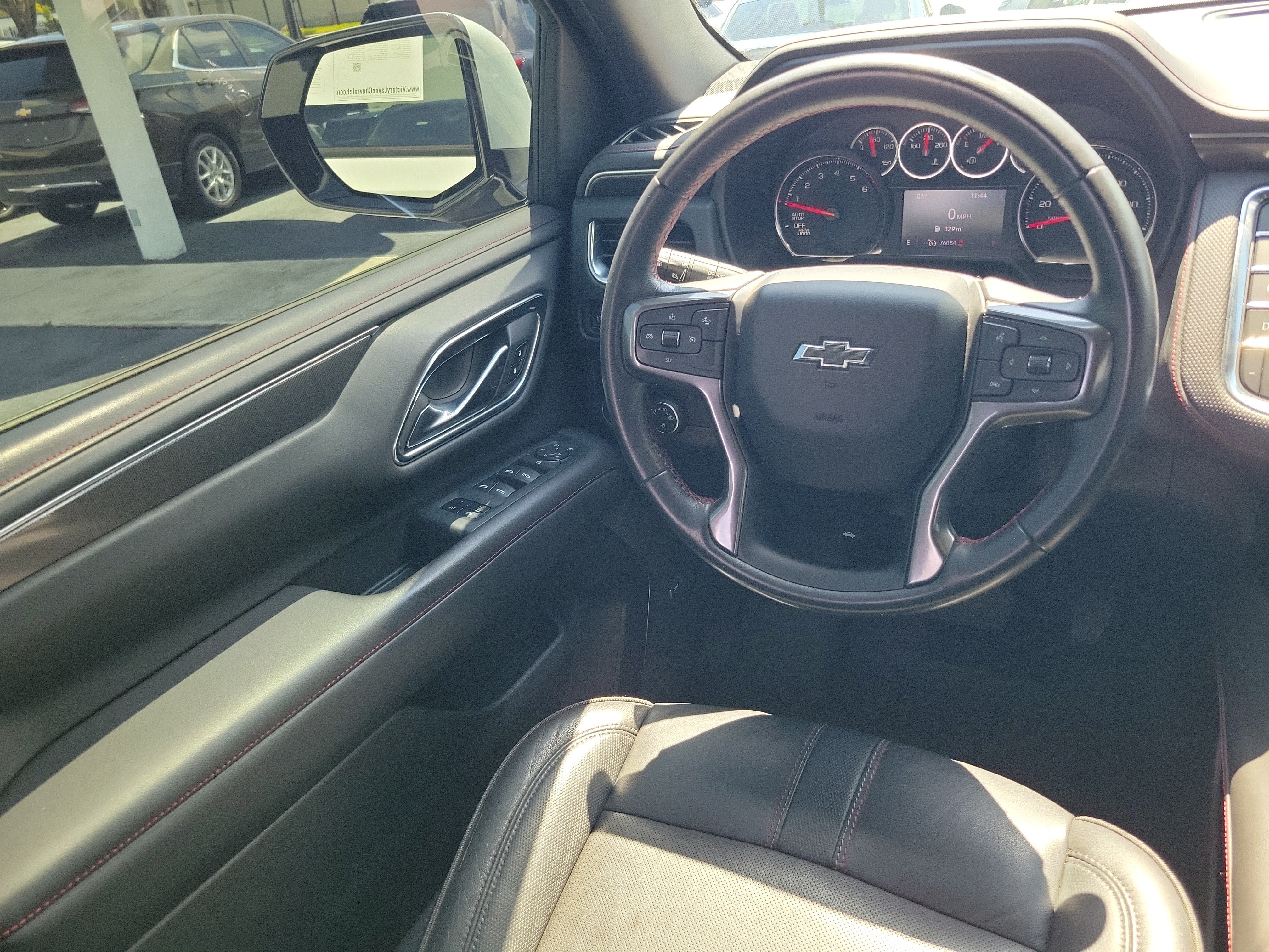 Used 2021 Chevrolet Suburban RST RWD image 14