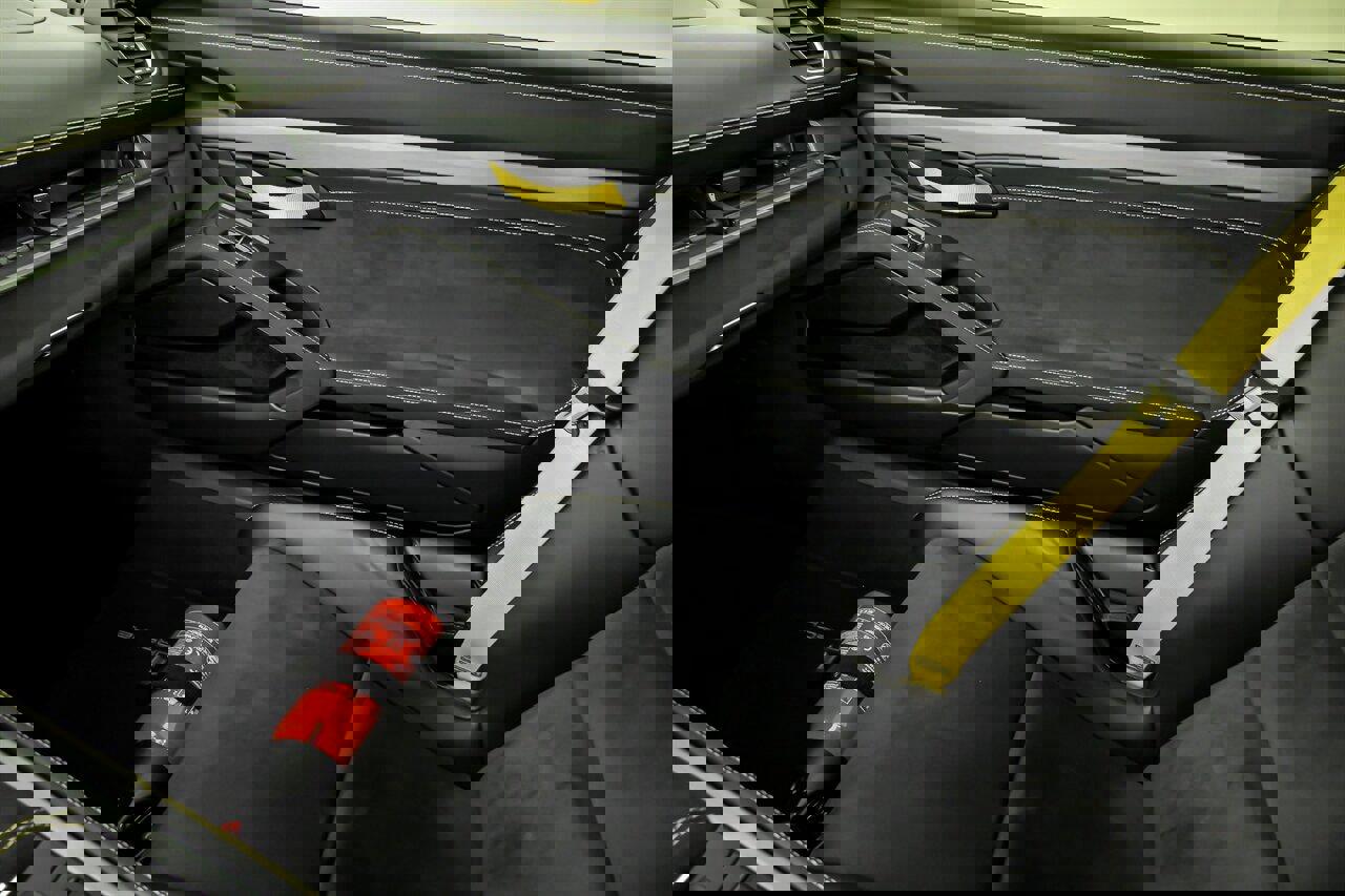 Used 2020 Porsche 718 Cayman GT4 image 36