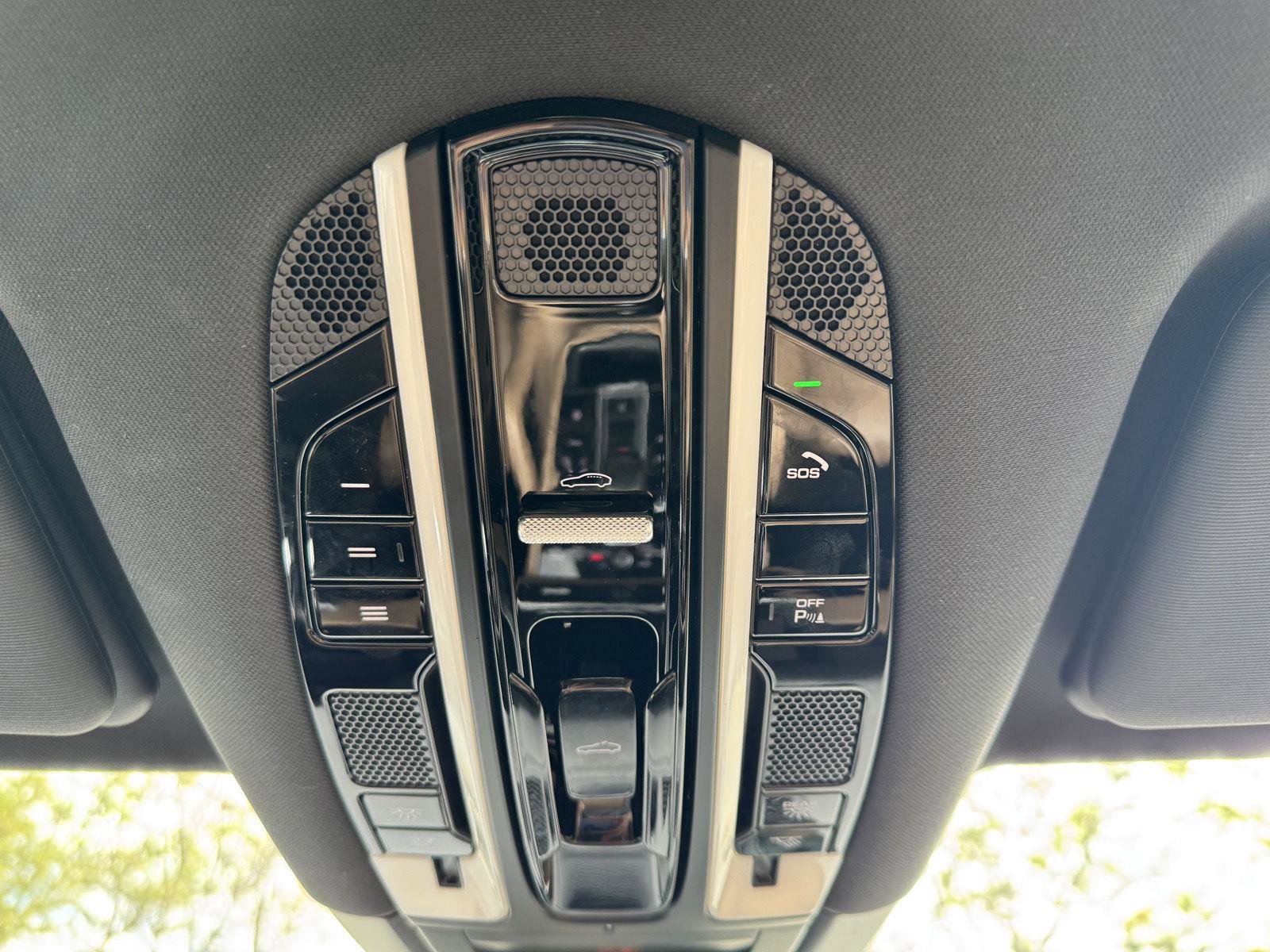 Used 2019 Porsche Cayenne image 13