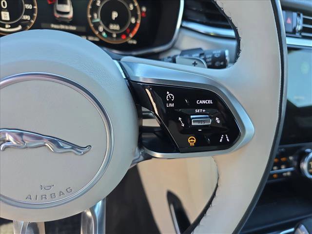 Certified 2025 Jaguar F-PACE R-Dynamic S image 19