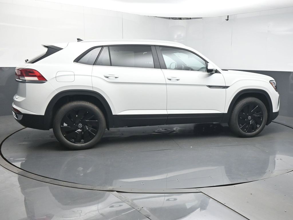 New 2026 Volkswagen Atlas Cross Sport SE image 8