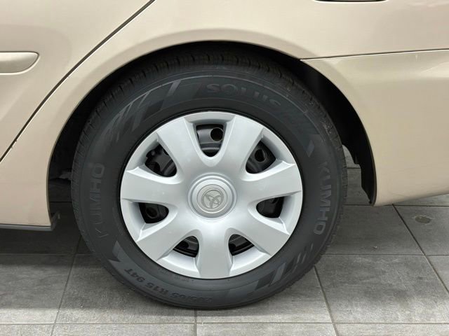 Used 2002 Toyota Camry image 7