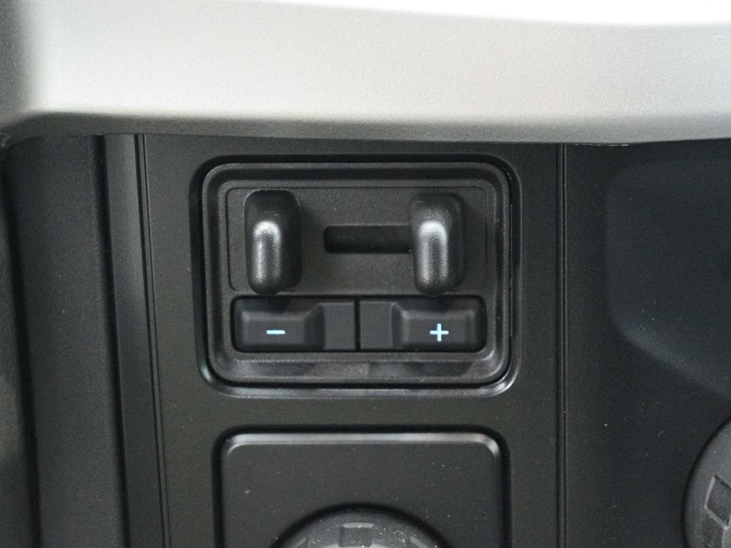 New 2026 Ford F350 XLT image 19
