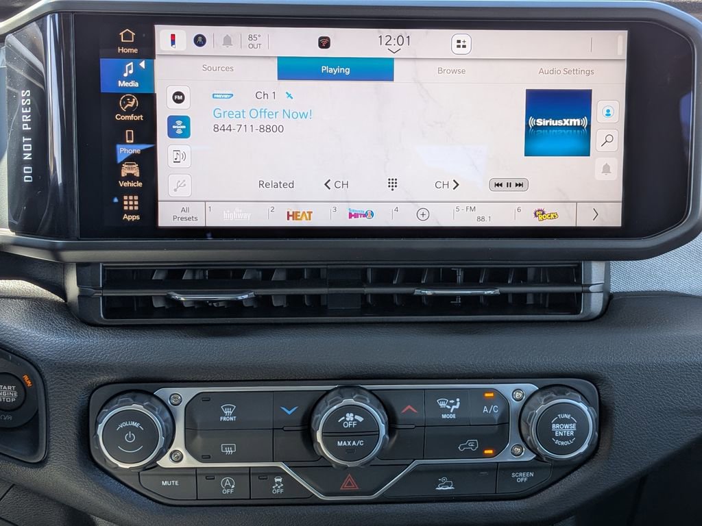 New 2026 Jeep Gladiator Sport AWD/4WD image 15