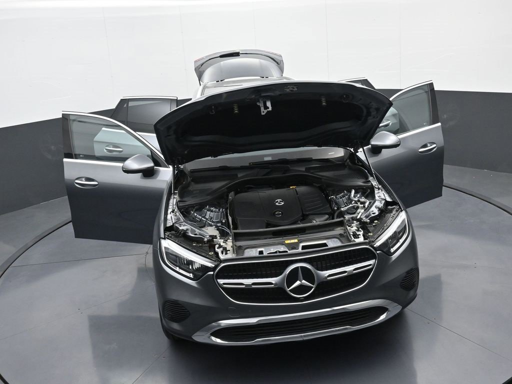 Used 2023 Mercedes-Benz GLC 300 4MATIC image 38