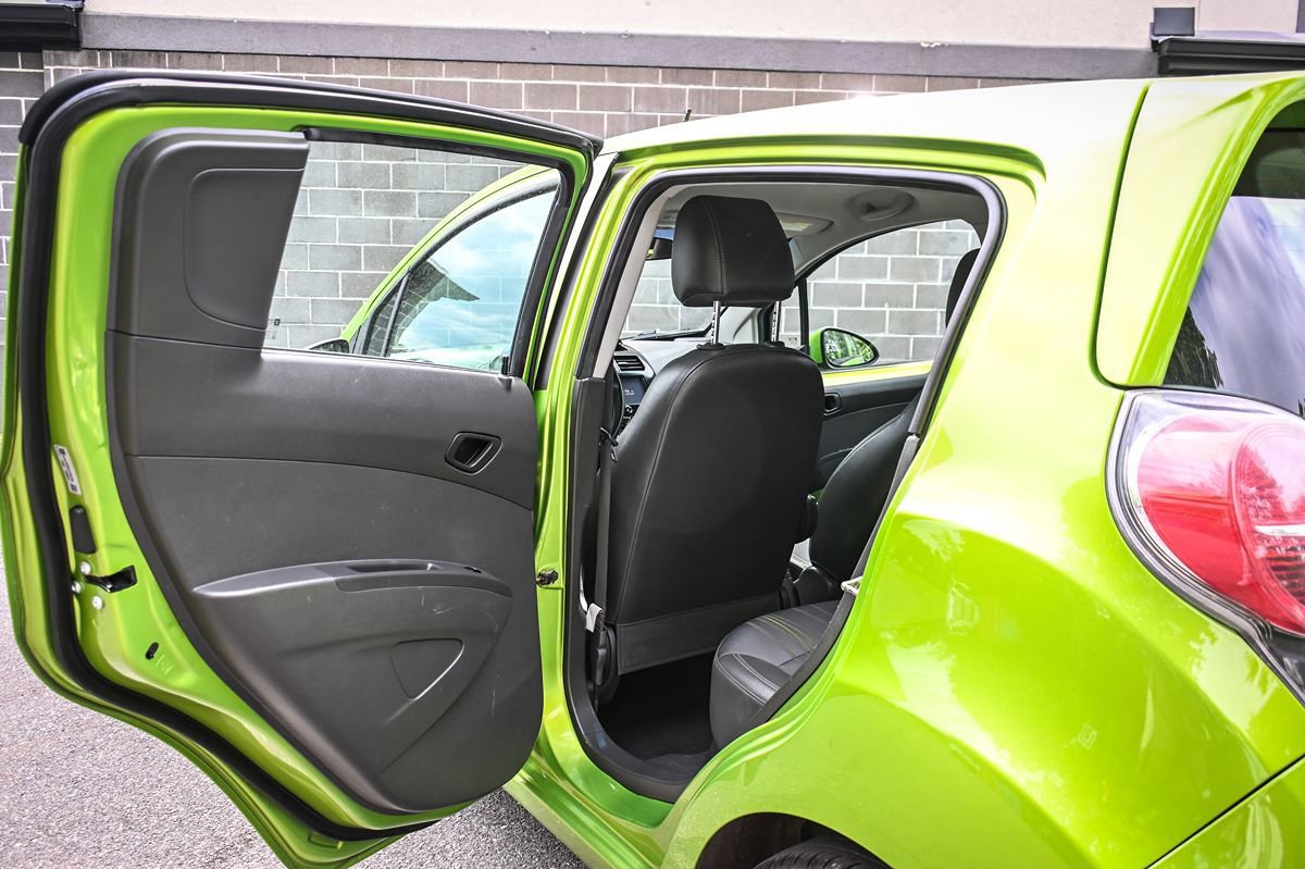 Used 2014 Chevrolet Spark LT FWD image 11