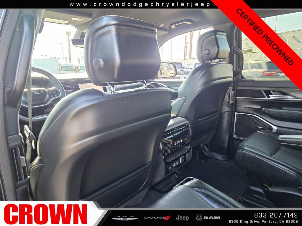Certified 2024 Jeep Wagoneer Series II AWD/4WD image 19