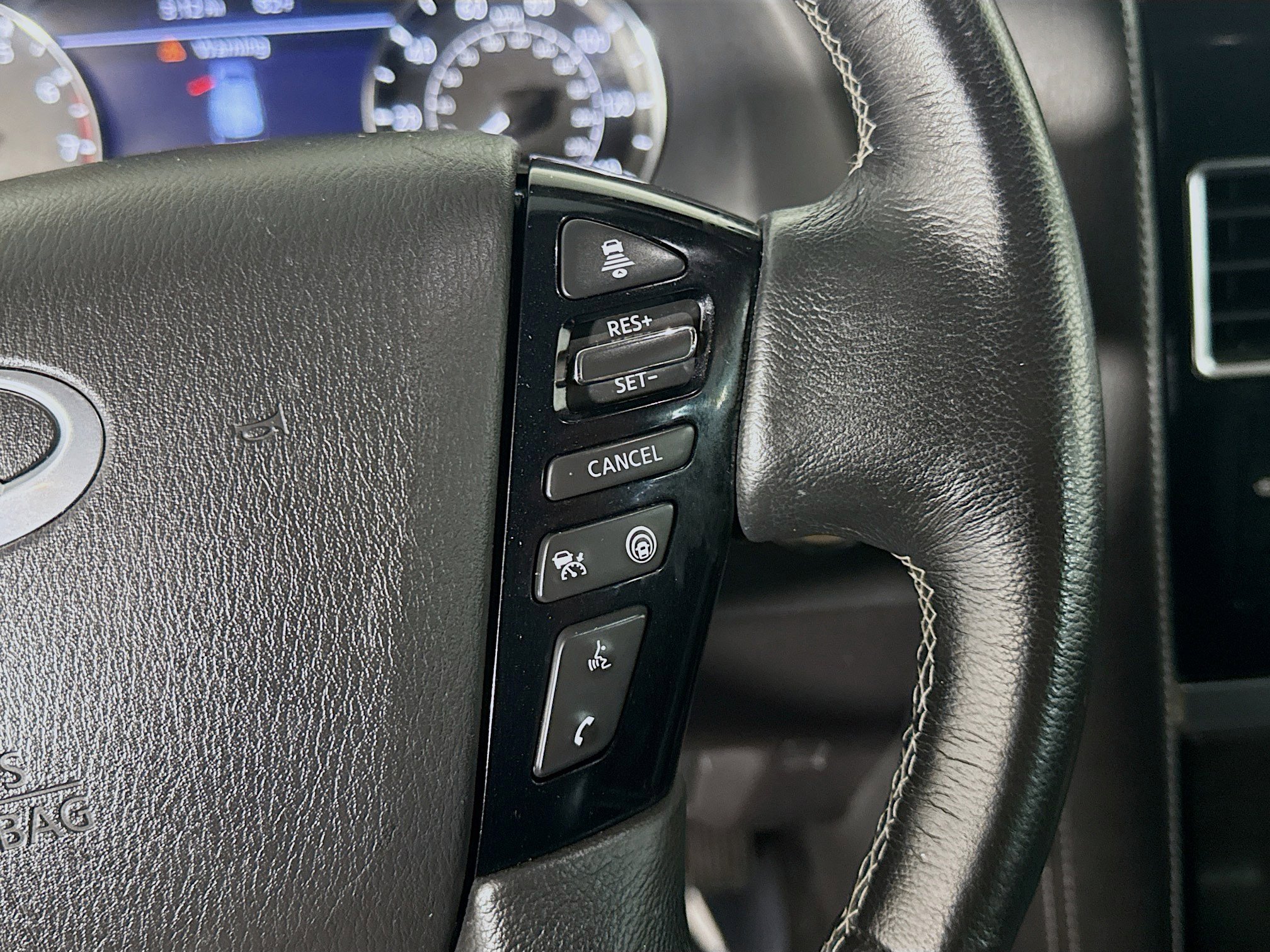 Used 2024 INFINITI QX80 Luxe image 15