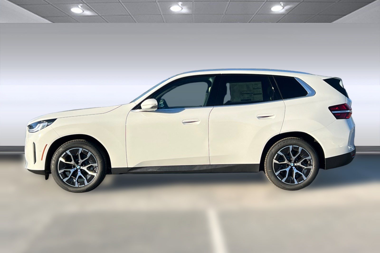 Used 2026 BMW X3 xDrive30i w/ Premium Package AWD/4WD image 2