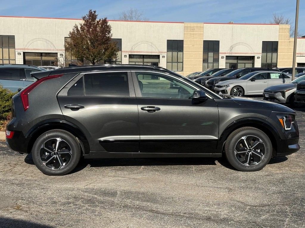 New 2026 Kia Niro SX image 2