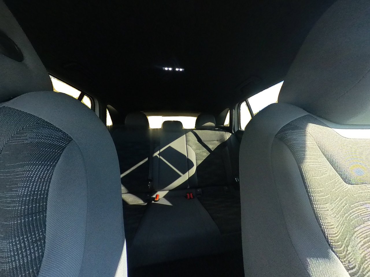 Used 2022 Volkswagen ID.4 Pro image 40