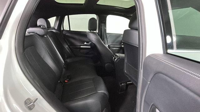 Used 2023 Mercedes-Benz GLA 250 4MATIC w/ Premium Package image 30