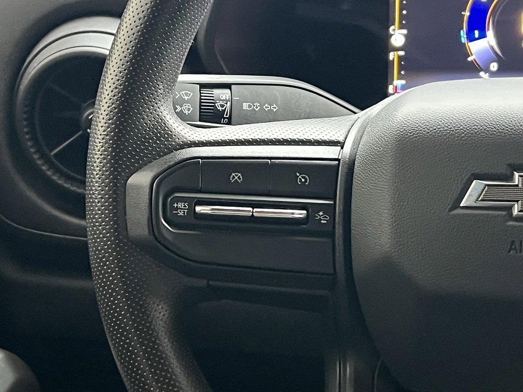 Used 2023 Chevrolet Colorado Trail Boss w/ Technology Package image 35