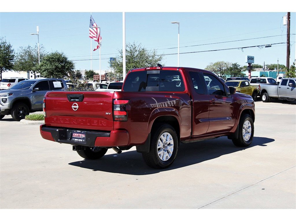Certified 2024 Nissan Frontier SV w/ SV Convenience Package image 5