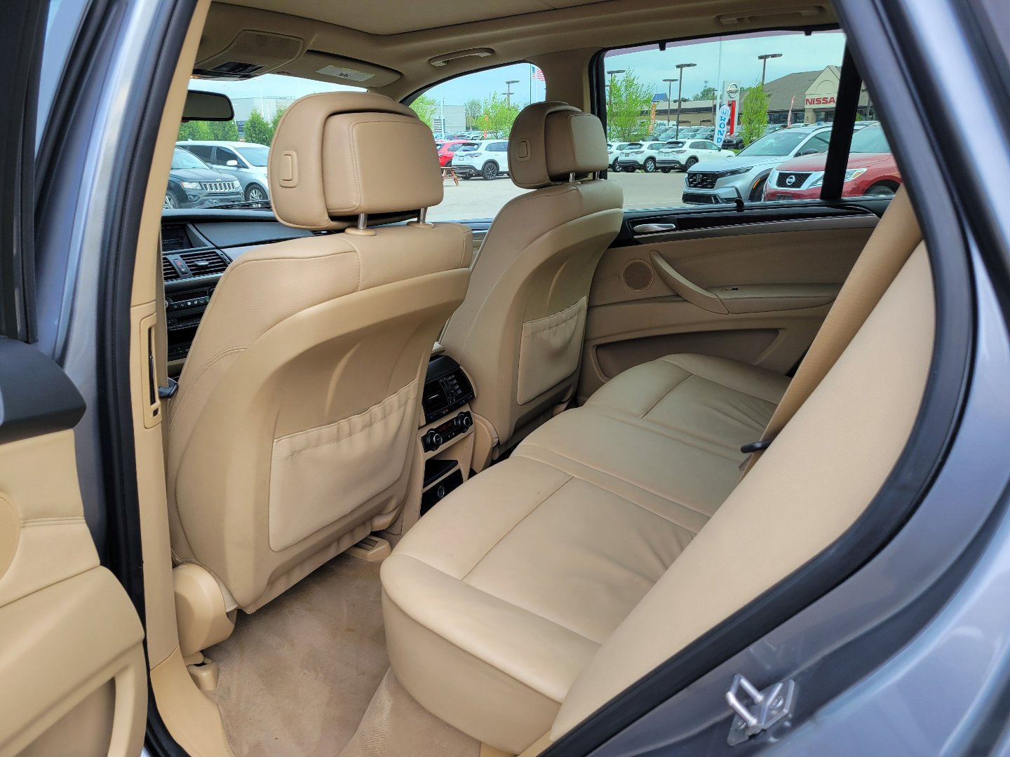 Used 2011 BMW X5 xDrive35i image 12