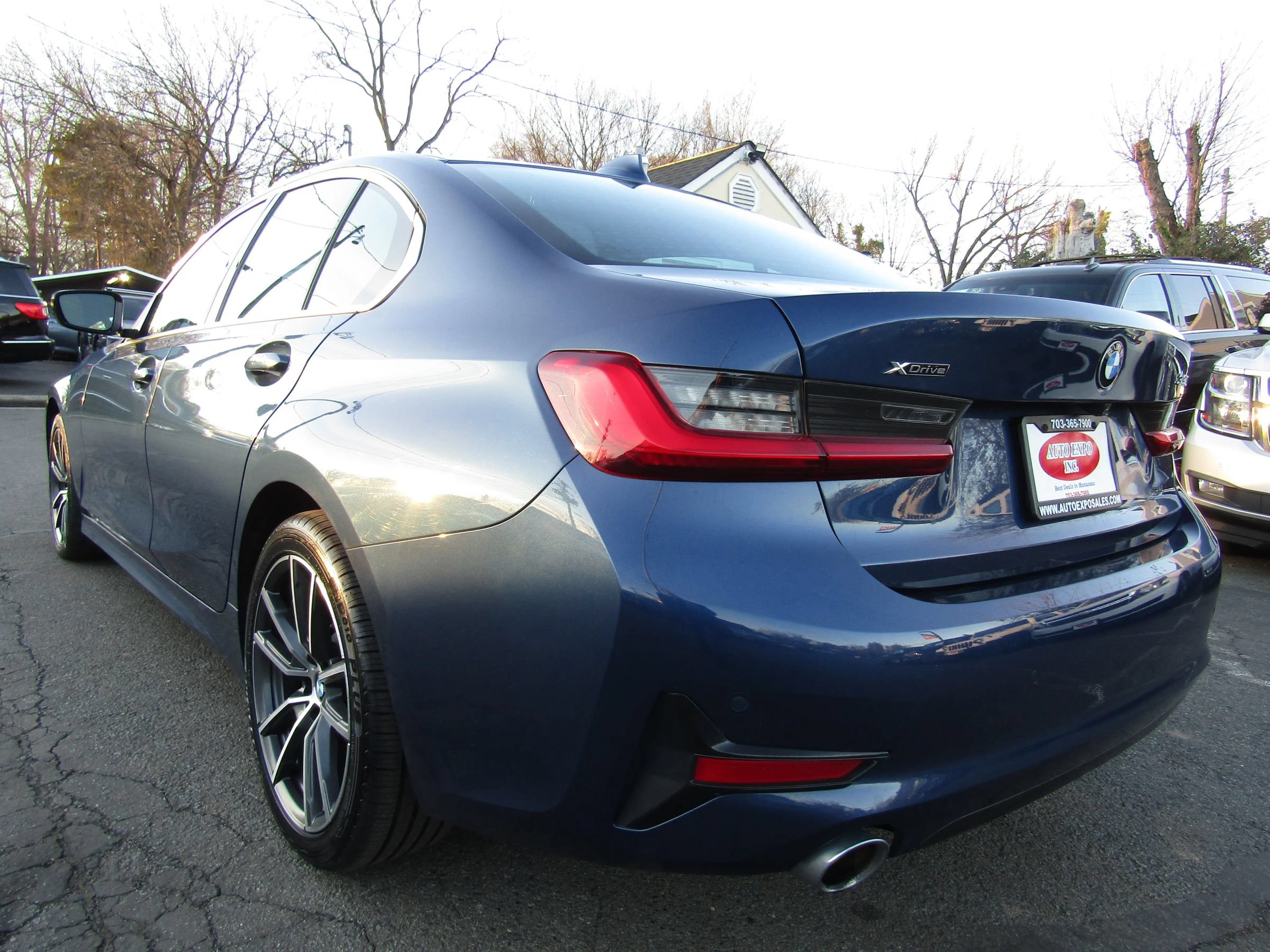 Used 2021 BMW 330i xDrive Sedan w/ Convenience Package AWD/4WD image 5