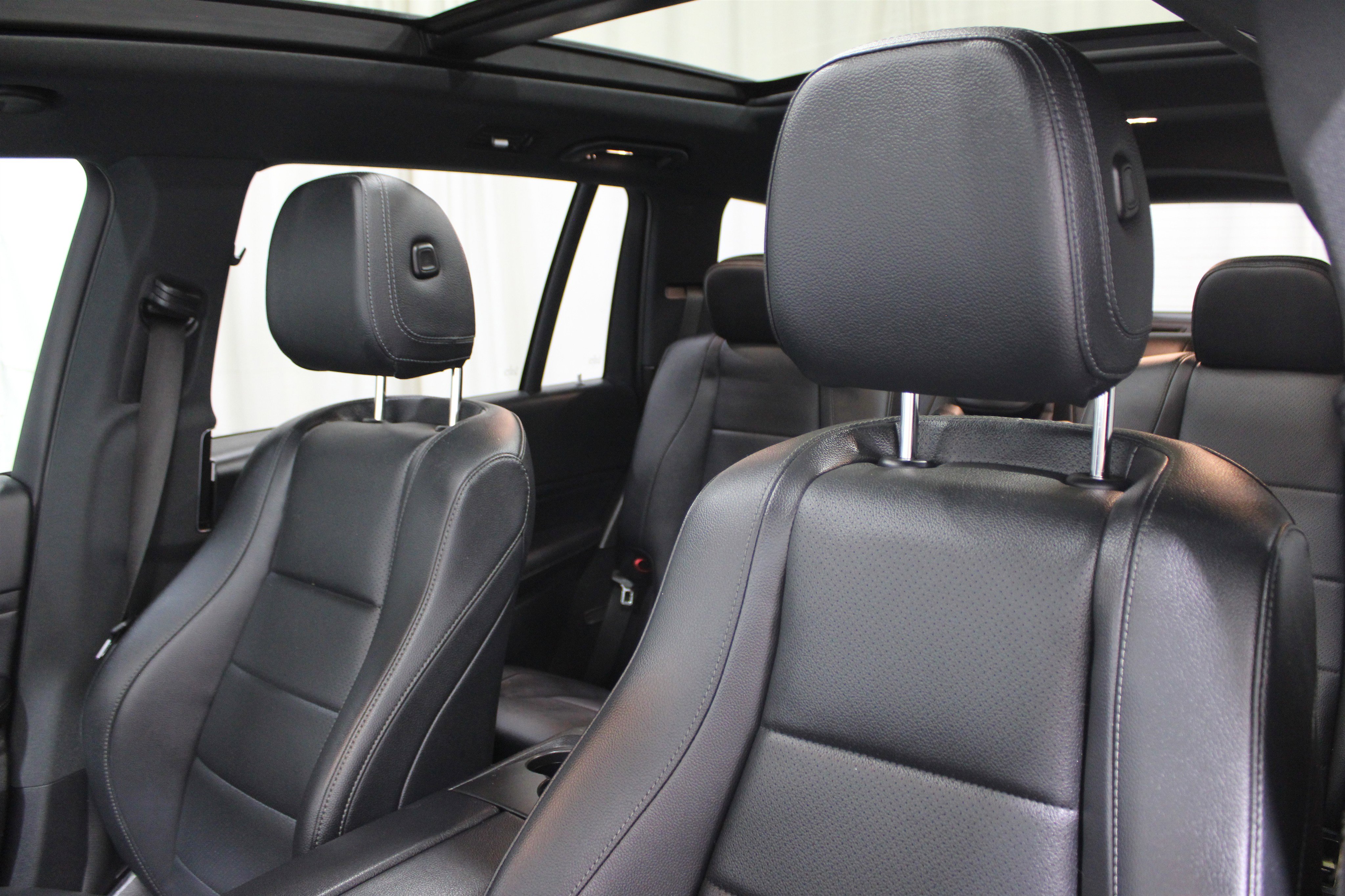 Used 2022 Mercedes-Benz GLS 450 4MATIC image 5