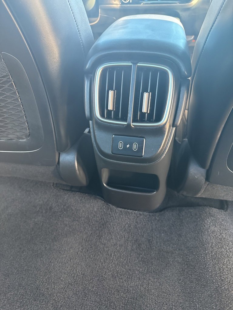 Used 2023 Hyundai Ioniq 6 Limited image 18