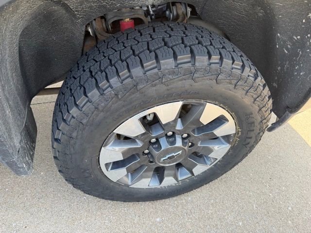 Used 2021 Chevrolet Silverado 2500 LTZ w/ Carhartt Edition AWD/4WD image 25