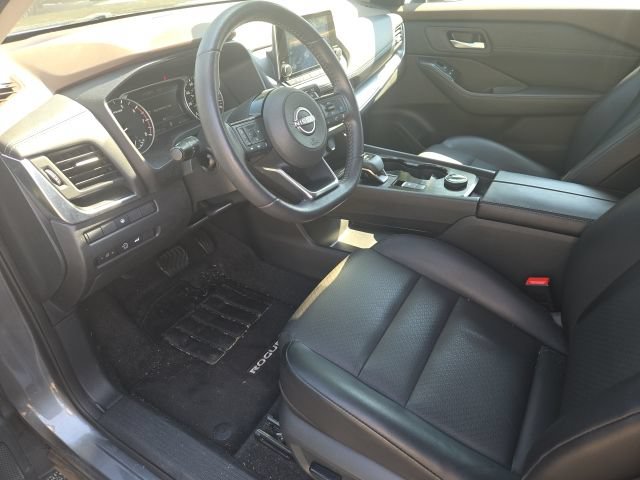 Certified 2023 Nissan Rogue SV w/ SV Premium B Package AWD/4WD image 15