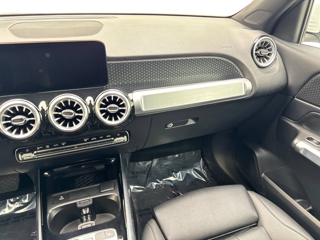 Used 2024 Mercedes-Benz GLB 250 image 51