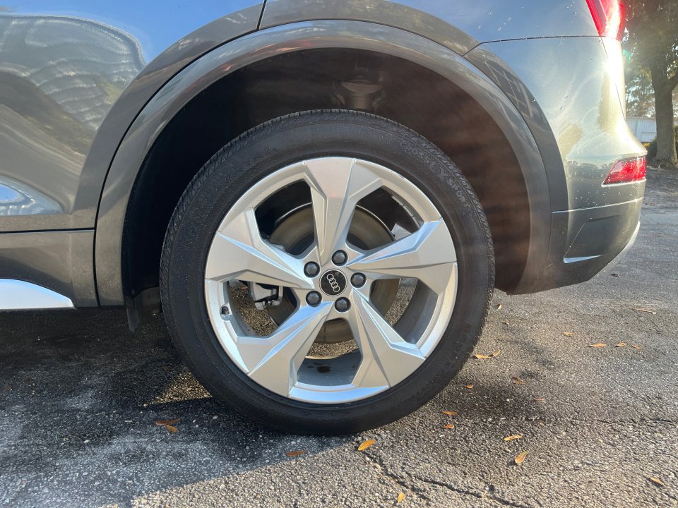 Used 2023 Audi Q5 2.0T Premium Plus w/ Premium Plus Package image 22