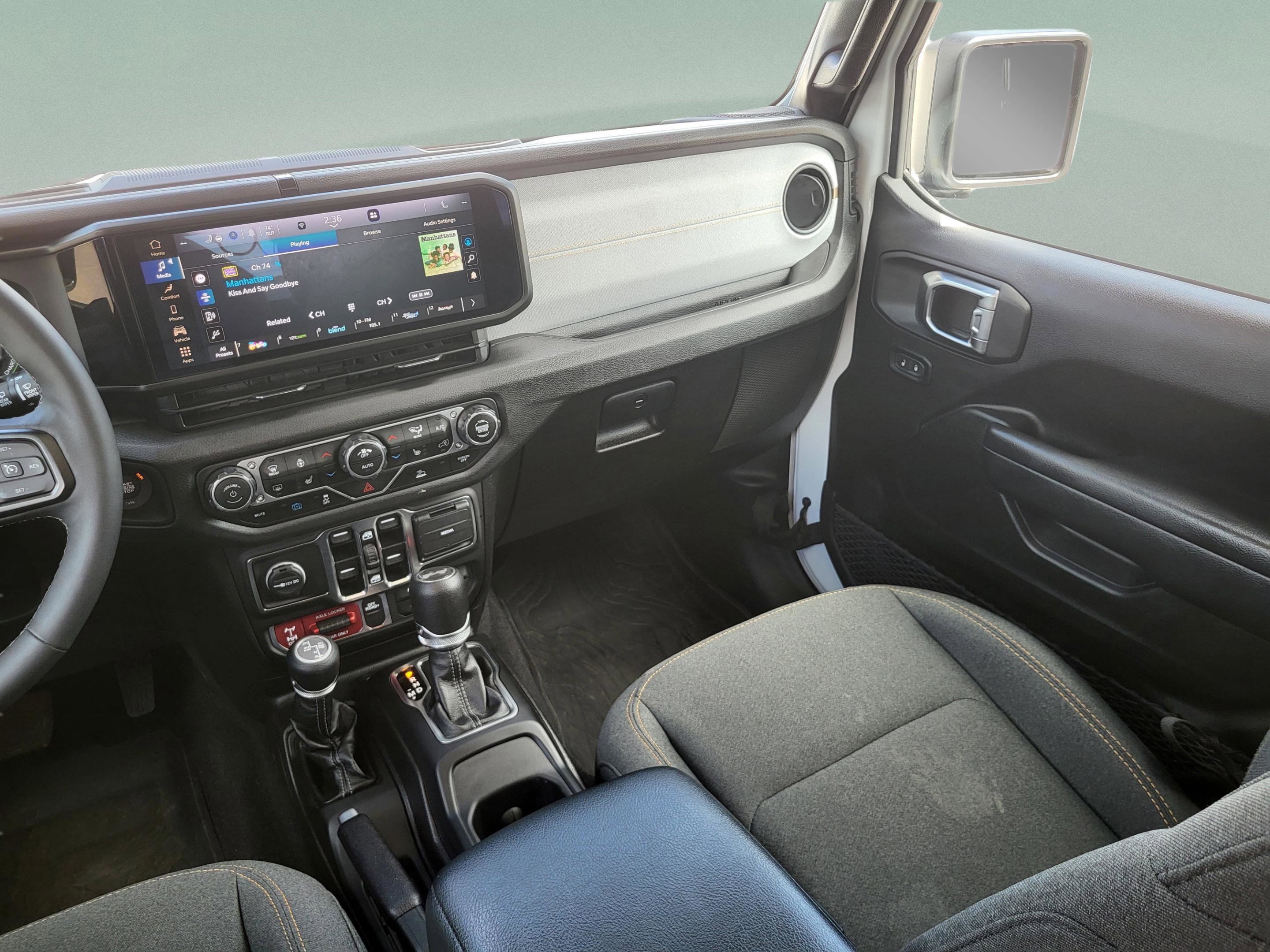 Used 2025 Jeep Wrangler Unlimited Sport S 4xe image 39