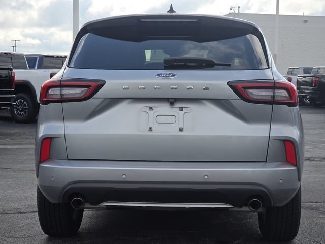 Used 2023 Ford Escape ST-Line w/ Tech Pack #1 FWD image 15