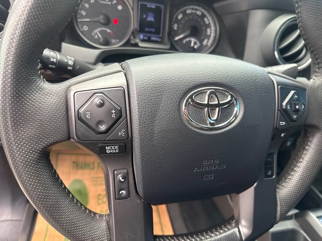 Used 2019 Toyota Tacoma TRD Sport w/ TRD Premium Sport Package AWD/4WD image 24