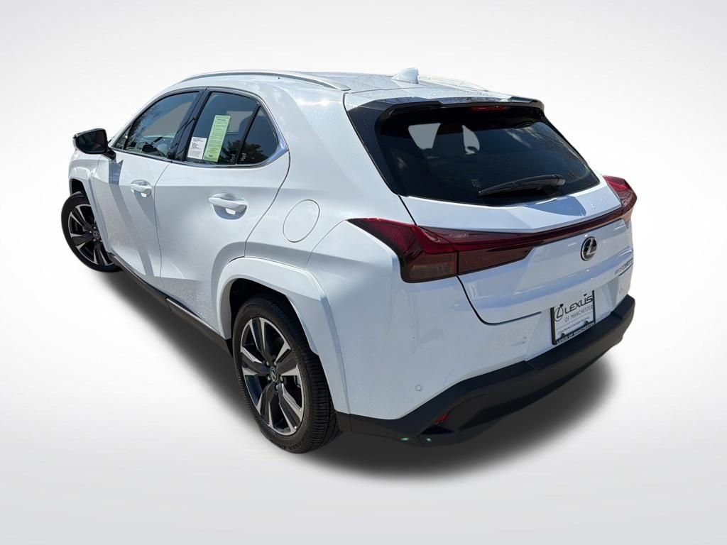 New 2026 Lexus UX 300h AWD image 4
