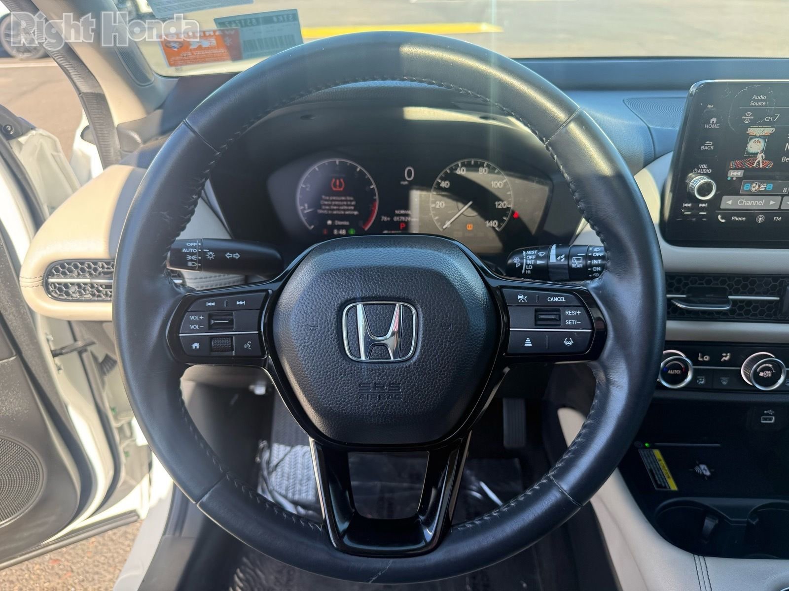 Used 2023 Honda HR-V EX-L image 16