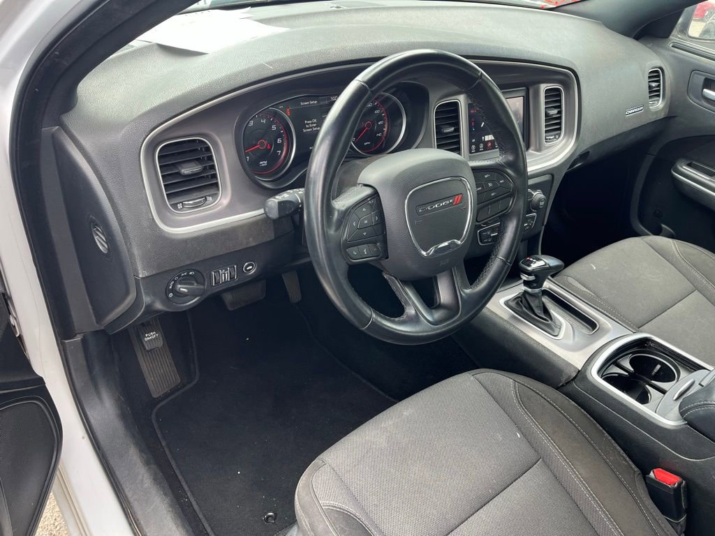 Used 2022 Dodge Charger SXT image 6