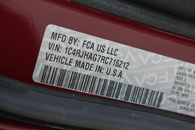 Used 2024 Jeep Grand Cherokee Altitude AWD/4WD image 38